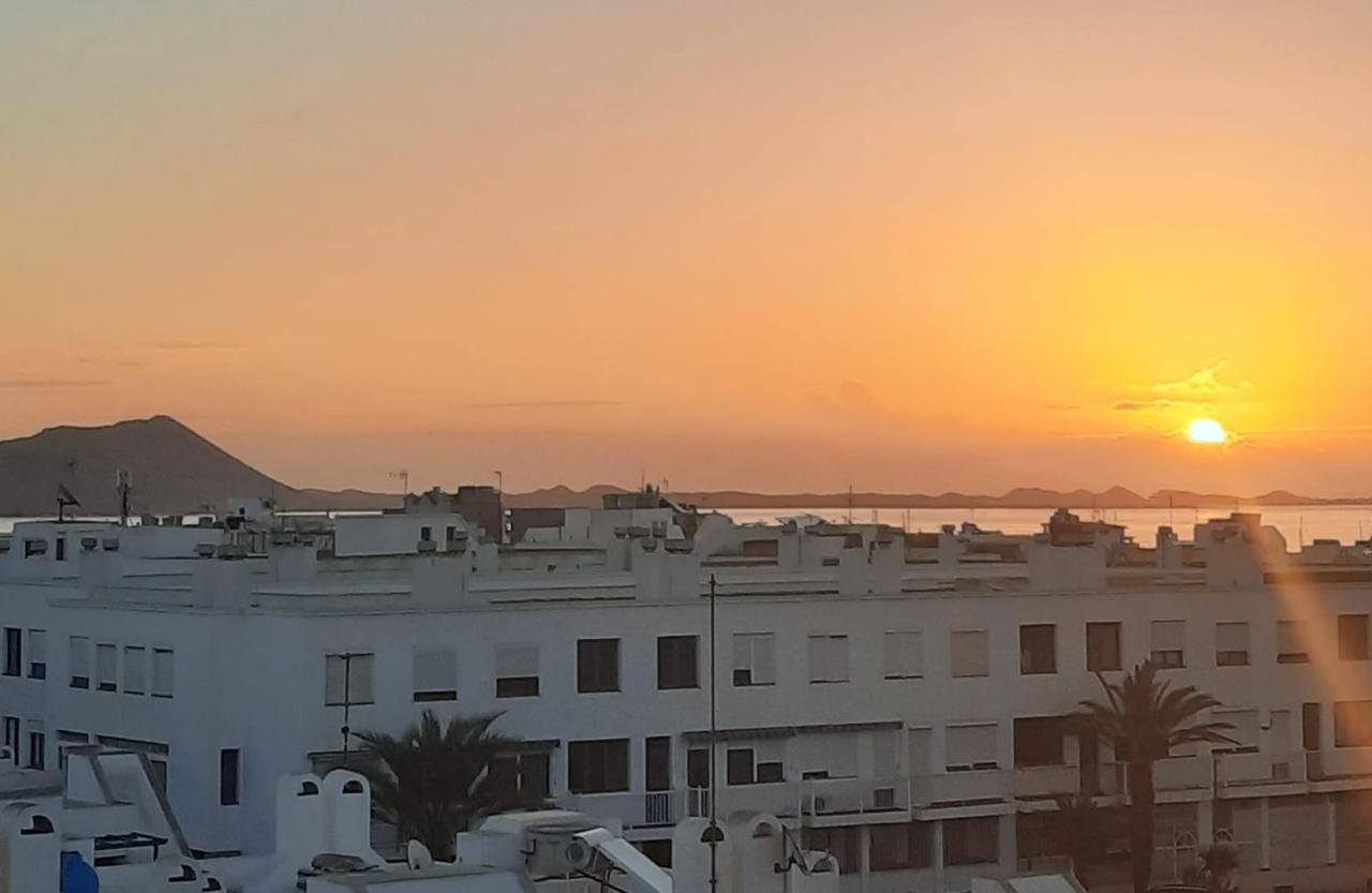 Sun & Surf Loft, Near Main Street And Beach, Wifi Fiber, Winter Garden With Sea View Corralejo Exterior foto